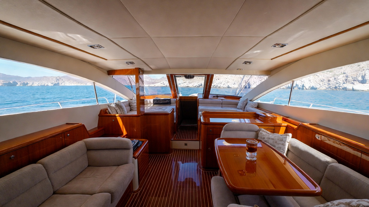 65' Leopard Power Cat