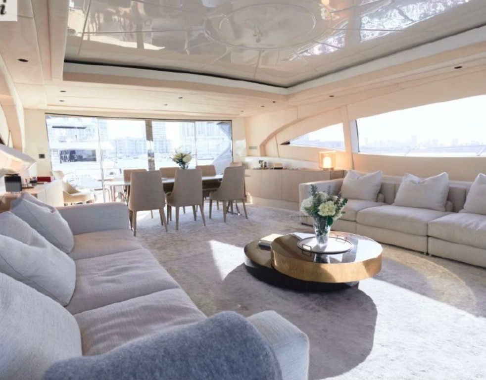 108' Mangusta Yacht Black