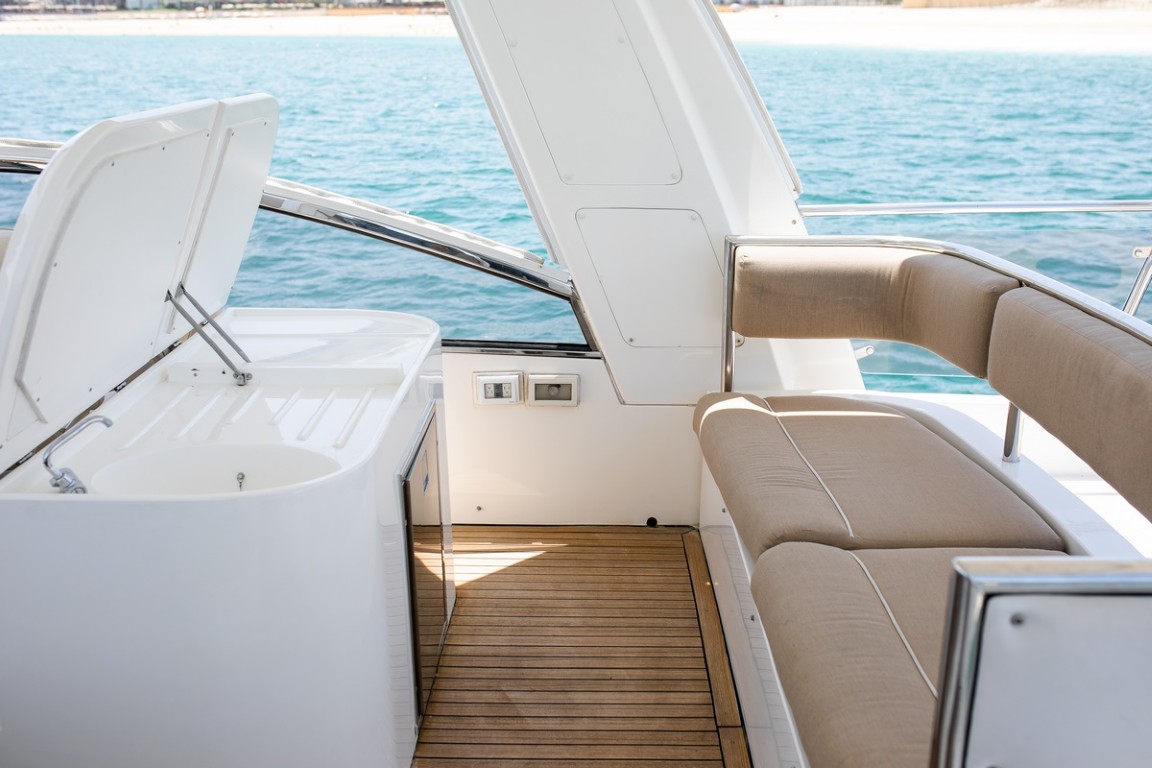 V-Twelve 63' Seavana Motoryacht